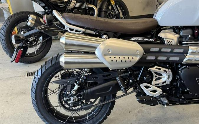 2025 Triumph Scrambler 1200 X Ash Grey
