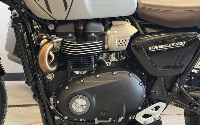 2025 Triumph Scrambler 1200 X Ash Grey