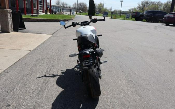 2026 Yamaha XSR900