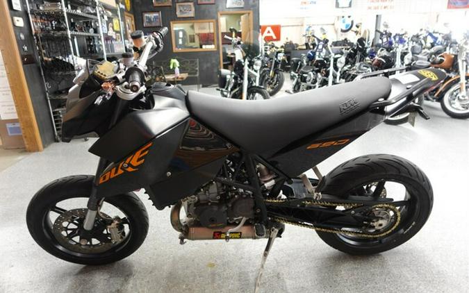 2009 KTM Duke 690