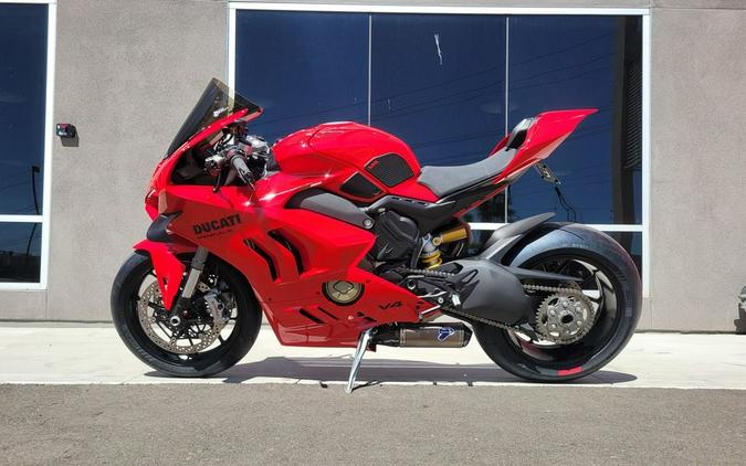 2023 Ducati V4 PANIGALE