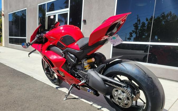 2023 Ducati V4 PANIGALE