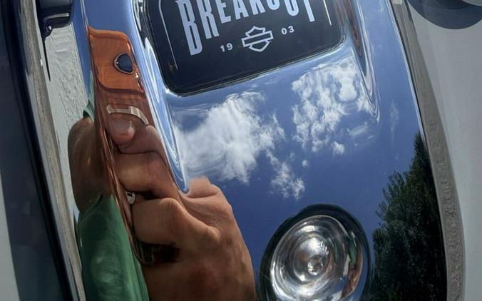 2025 Harley-Davidson Breakout Softail