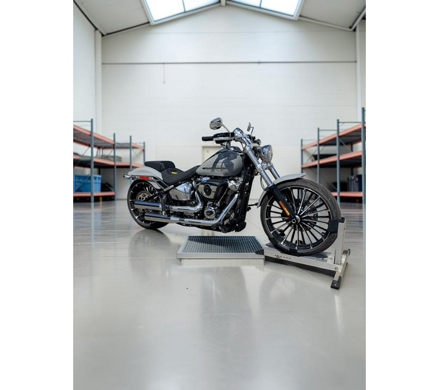 2025 Harley-Davidson Breakout Softail