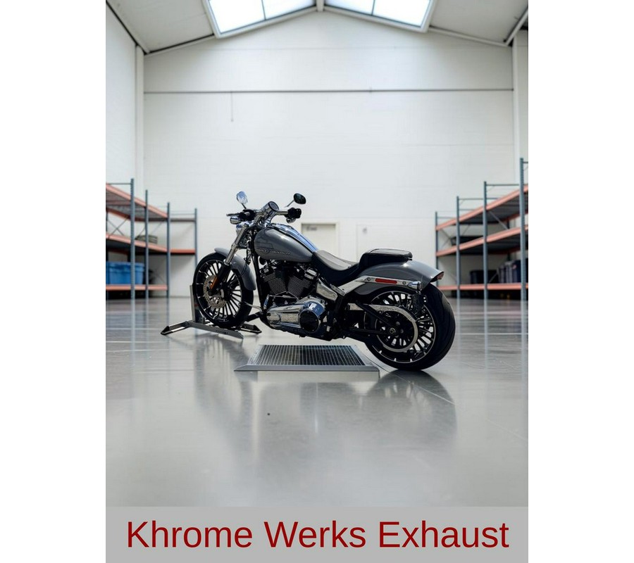 2025 Harley-Davidson Breakout Softail