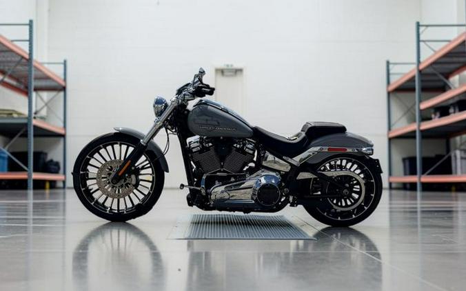 2025 Harley-Davidson Breakout Softail