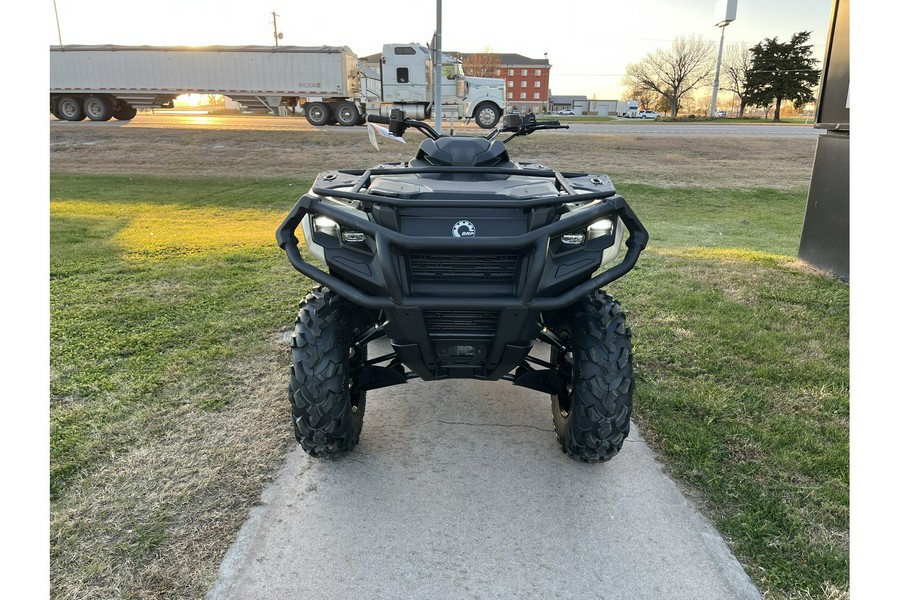 2026 OUTLANDER PRO XU HD7 - Can-Am