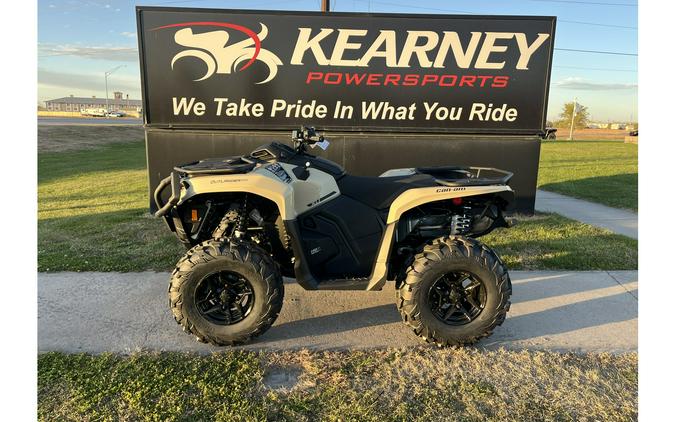2026 OUTLANDER PRO XU HD7 - Can-Am