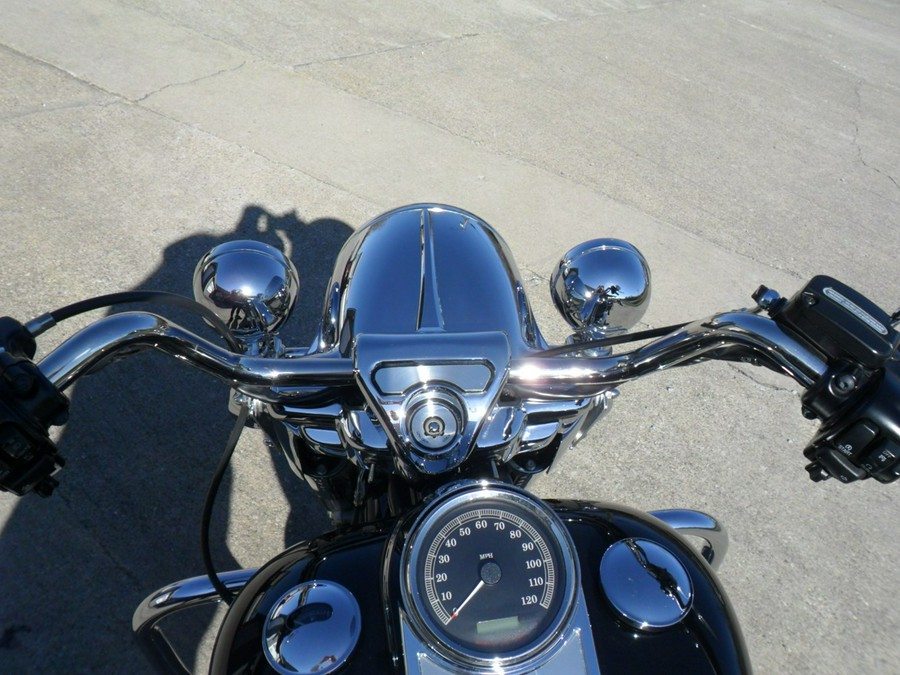 2013 Harley-Davidson® FLHR