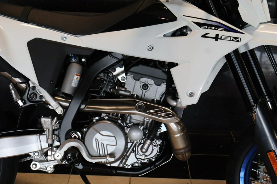 2025 Suzuki DR-Z 4SM BASE