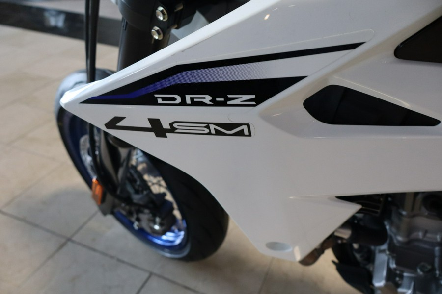 2025 Suzuki DR-Z 4SM BASE
