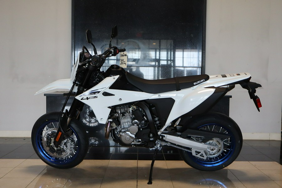 2025 Suzuki DR-Z 4SM BASE