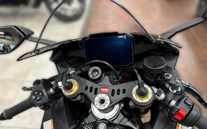 2026 APRILIA RSV4 FACTORY 1100