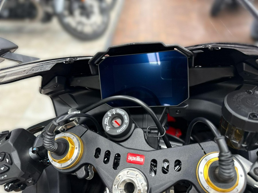 2026 APRILIA RSV4 FACTORY 1100