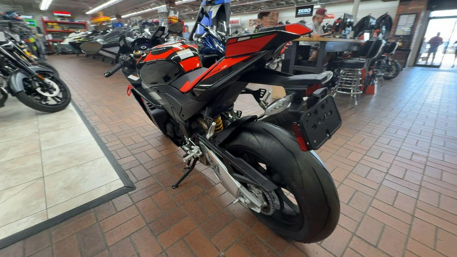 2026 APRILIA RSV4 FACTORY 1100