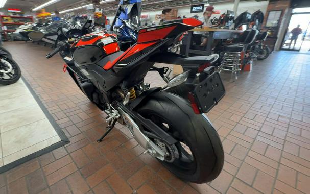 2026 APRILIA RSV4 FACTORY 1100