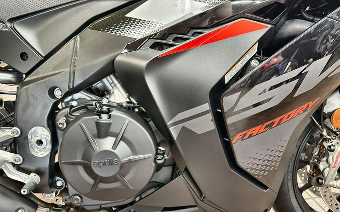 2026 APRILIA RSV4 FACTORY 1100