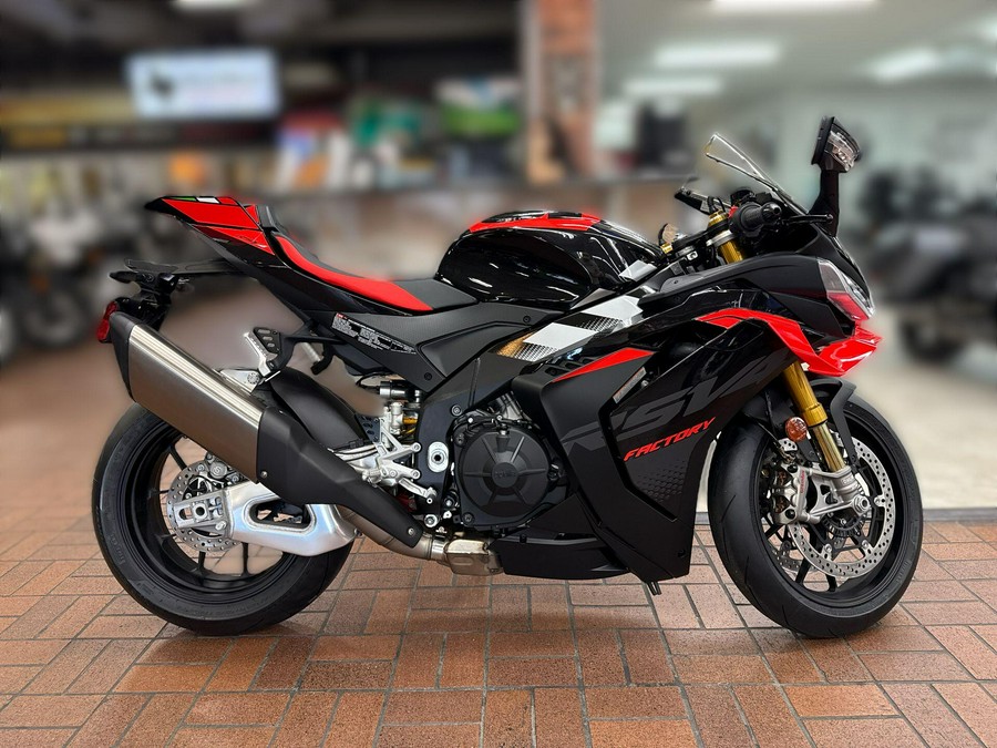 2026 APRILIA RSV4 FACTORY 1100