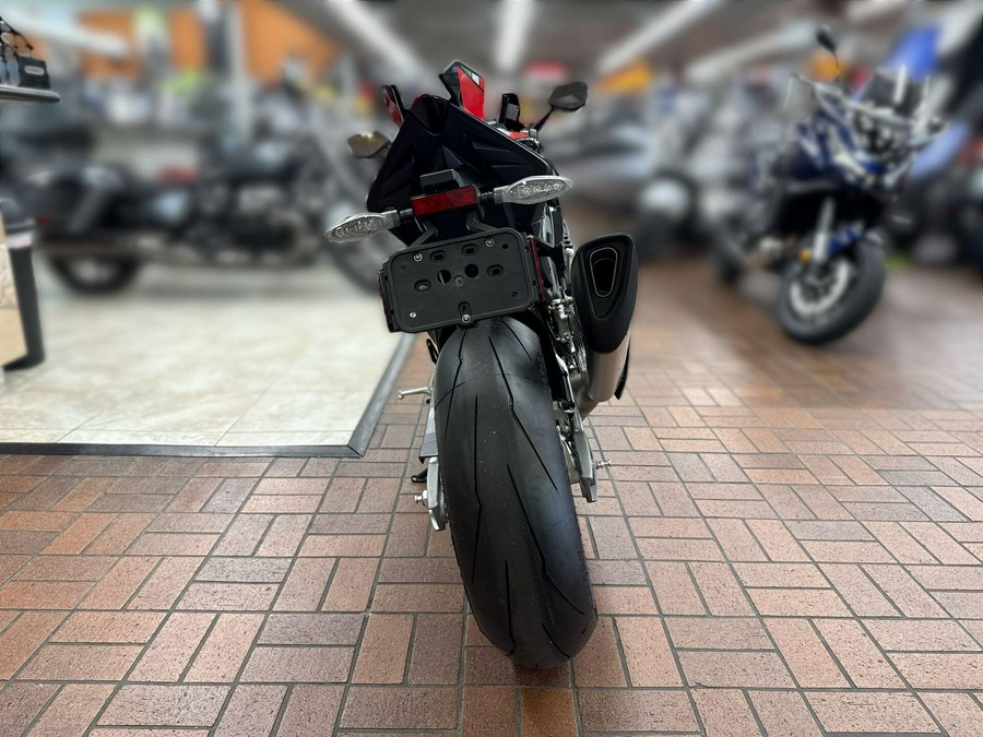 2026 APRILIA RSV4 FACTORY 1100