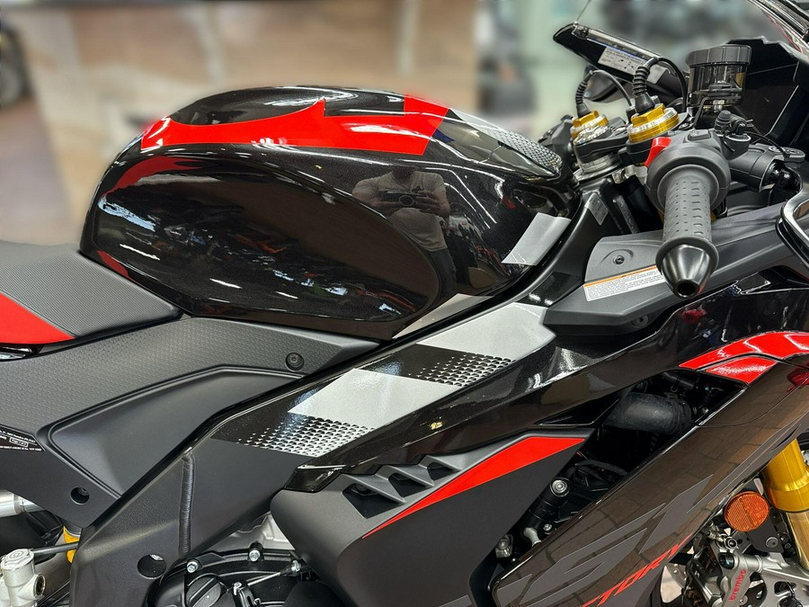 2026 APRILIA RSV4 FACTORY 1100