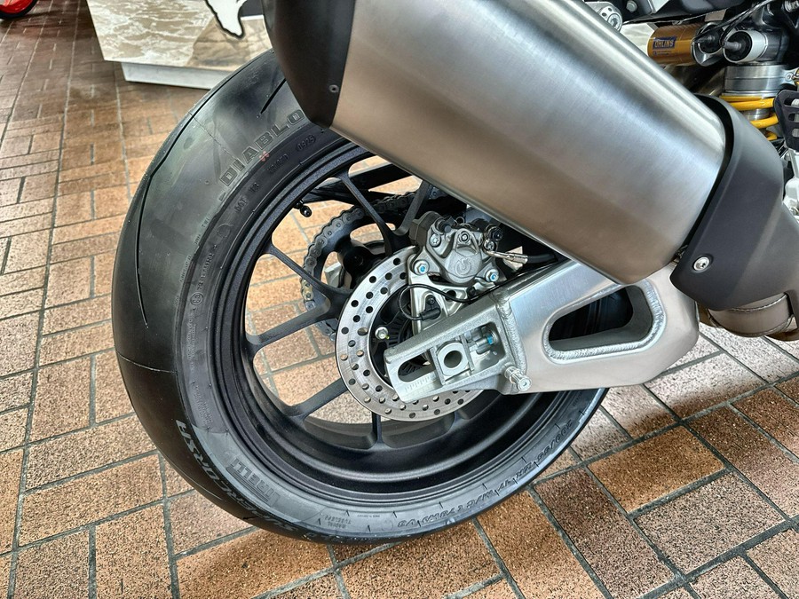 2026 APRILIA RSV4 FACTORY 1100