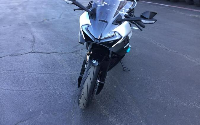 2026 CFMOTO 675SS