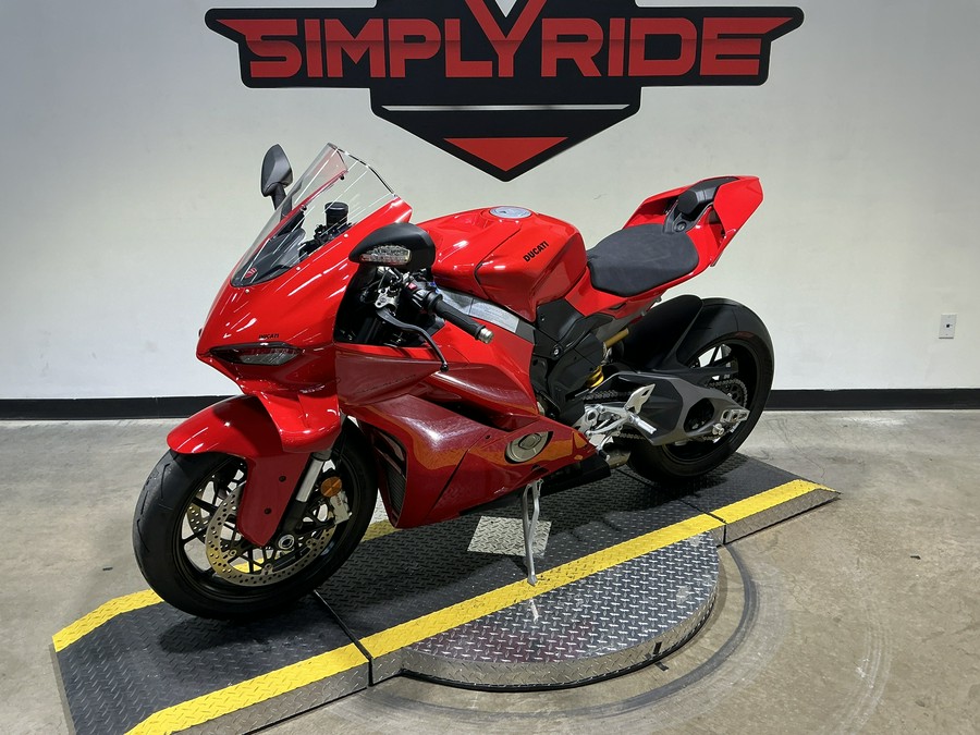 2025 Ducati Panigale V4