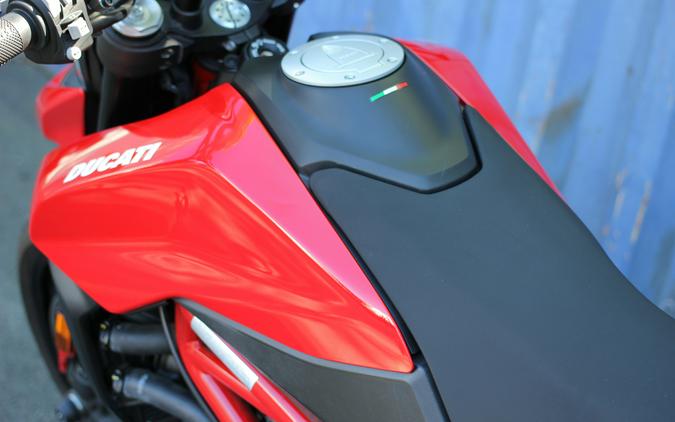 2023 Ducati Hypermotard 950