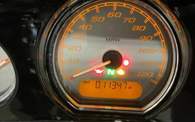 2014 Harley-Davidson Street Glide FLHXS Special