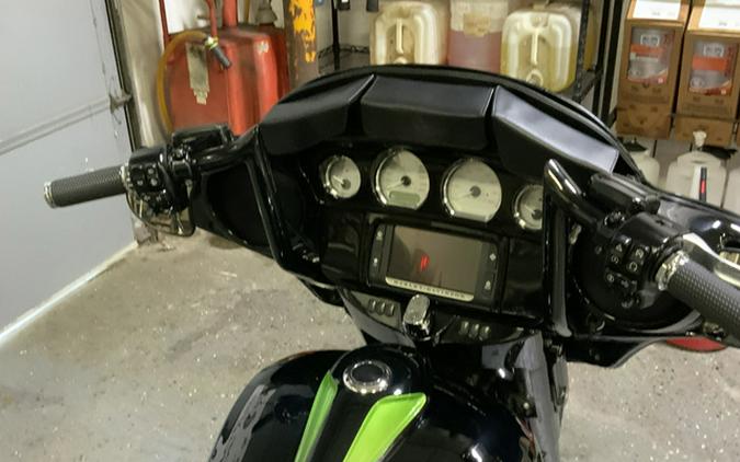 2014 Harley-Davidson Street Glide FLHXS Special