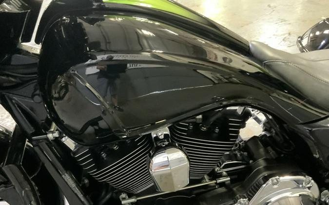 2014 Harley-Davidson Street Glide FLHXS Special
