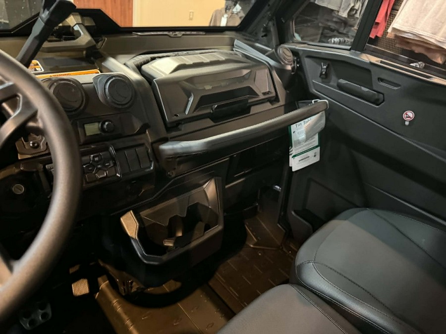 2026 DEFENDER PRO LIMITED CAB HD10 - Can-Am