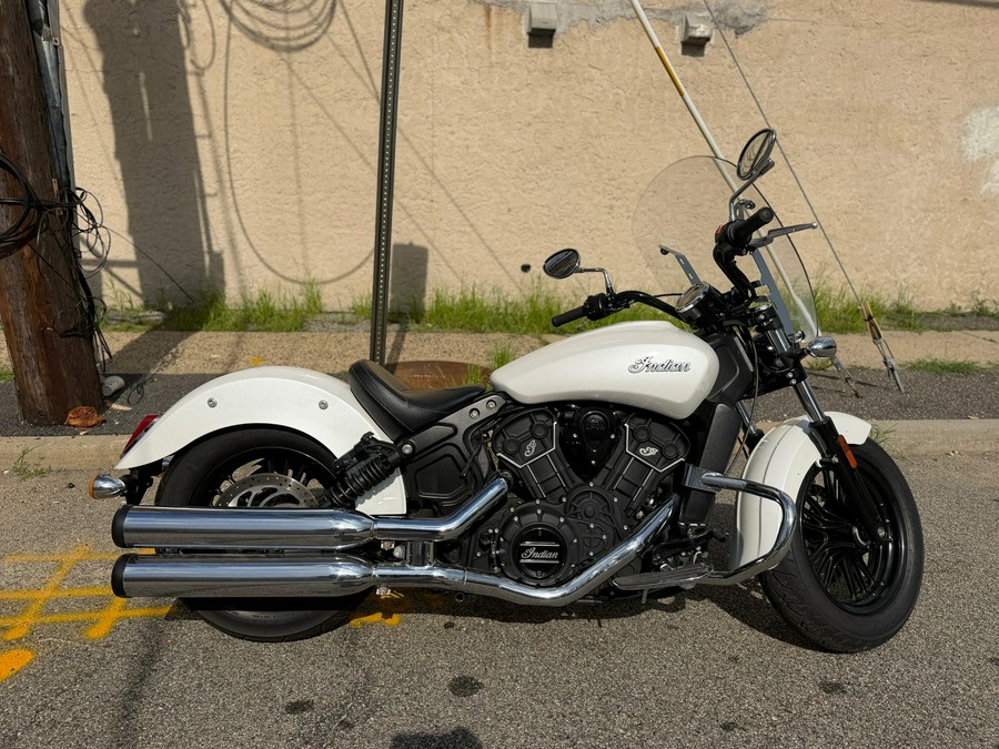 2016 Indian Scout® Sixty