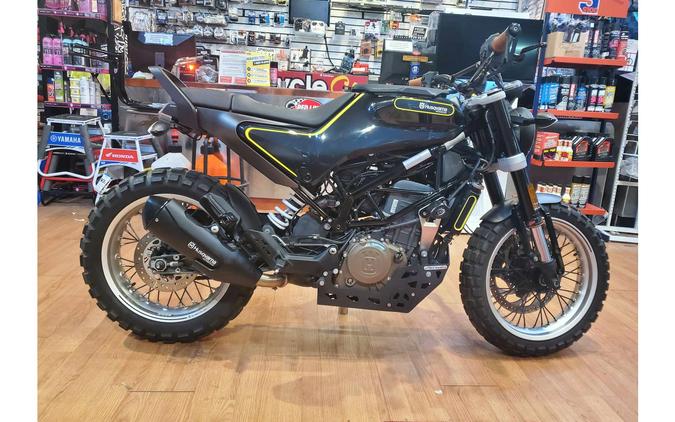 2019 Husqvarna Motorcycles SVARTPILEN 401