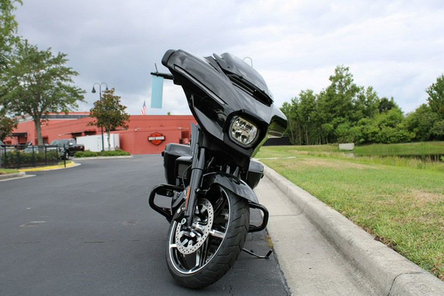 2024 Harley-Davidson FLHX - Street Glide