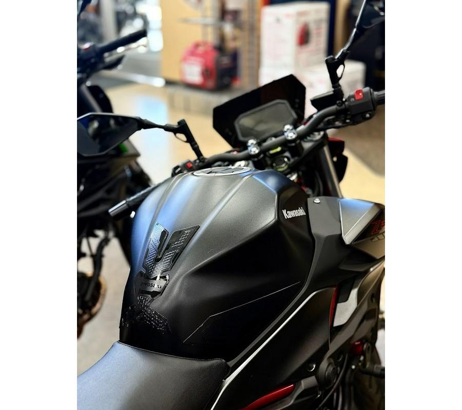 2025 Kawasaki Z500 SE ABS