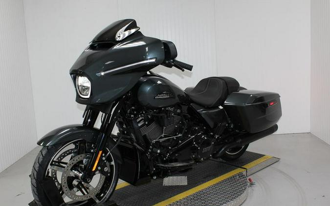 2025 Harley-Davidson® FLHX - Street Glide®
