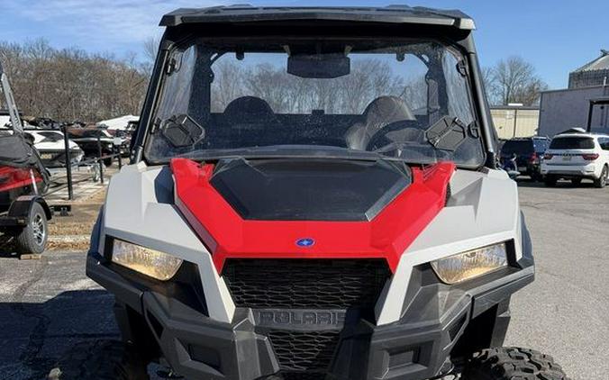 2025 Polaris® General 1000 Sport