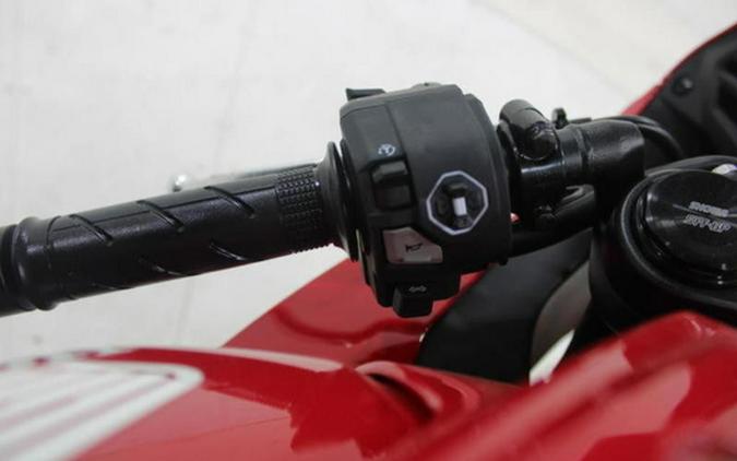 2026 Honda CBR650R E-Clutch