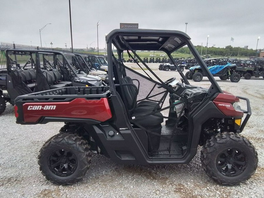 2024 Can-Am Defender XT HD9