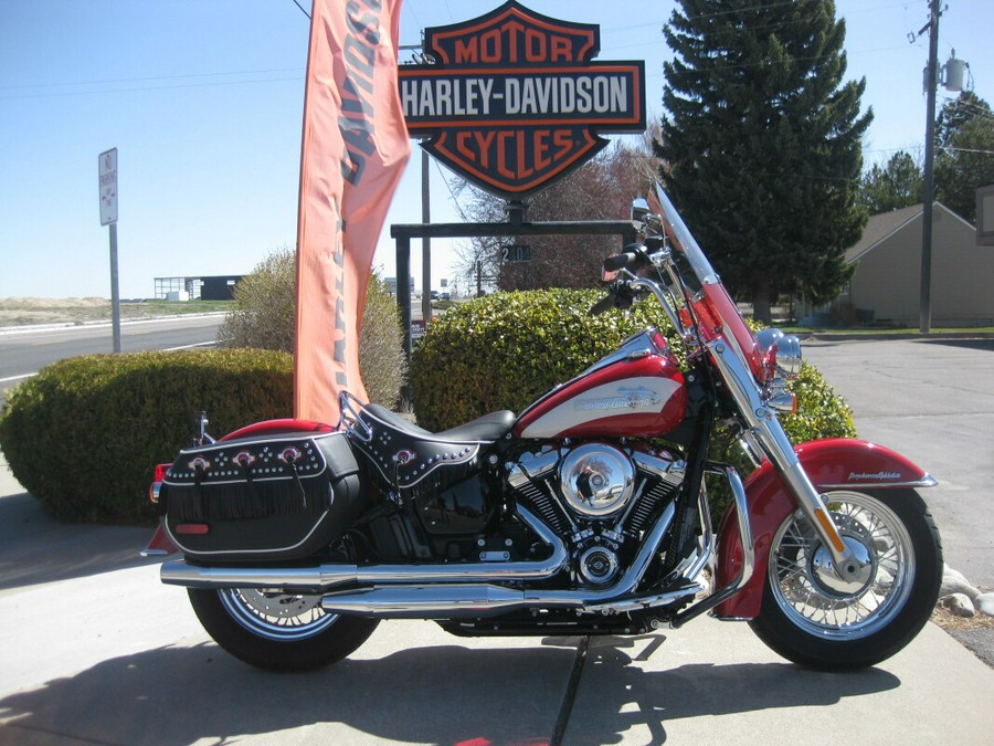 2024 Harley-Davidson Hydra-Glide Revival Redline Red