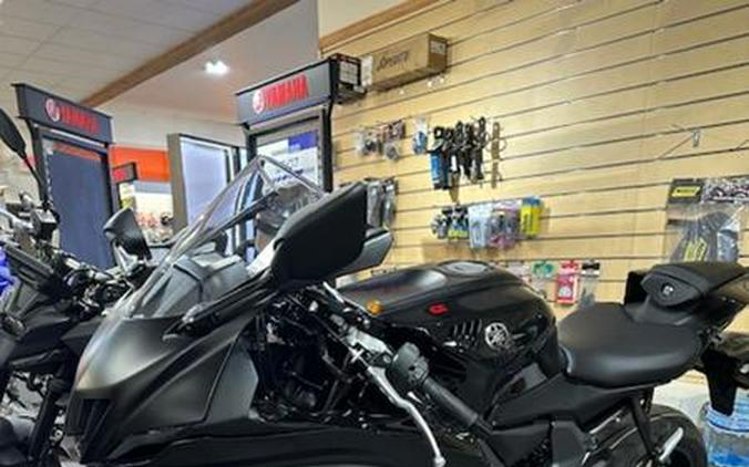2025 Yamaha YZF-R7 *No Freight, Set Up, or Doc Fees!*