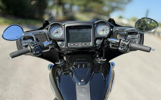 2022 Indian Motorcycle® Chieftain® Black Metallic