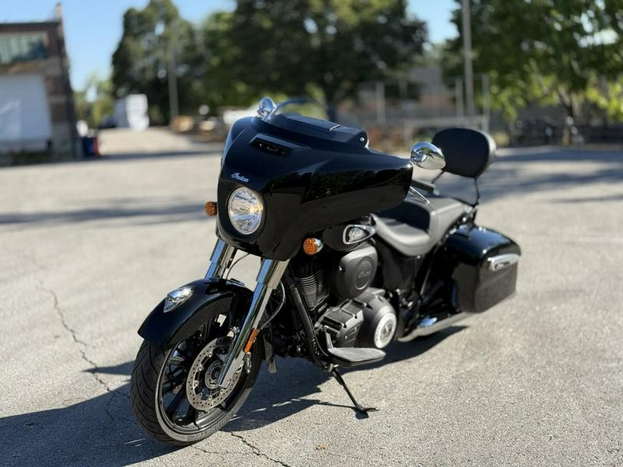 2022 Indian Motorcycle® Chieftain® Black Metallic
