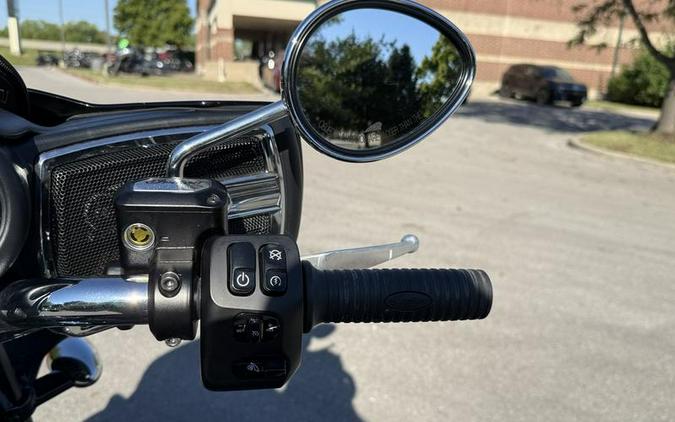 2022 Indian Motorcycle® Chieftain® Black Metallic