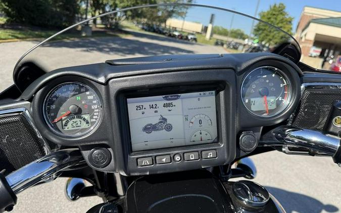 2022 Indian Motorcycle® Chieftain® Black Metallic