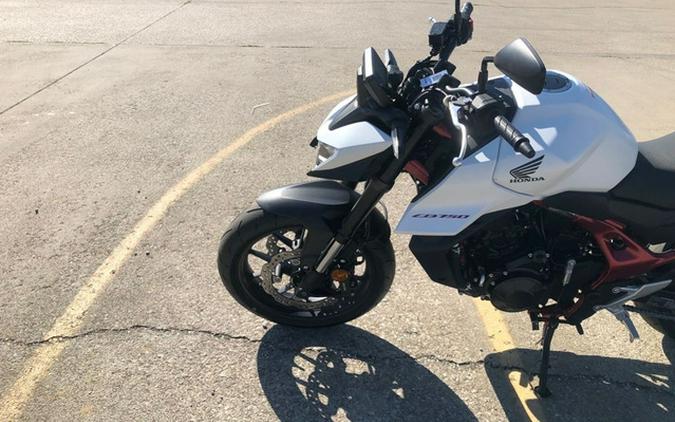 2025 Honda CB750 Hornet
