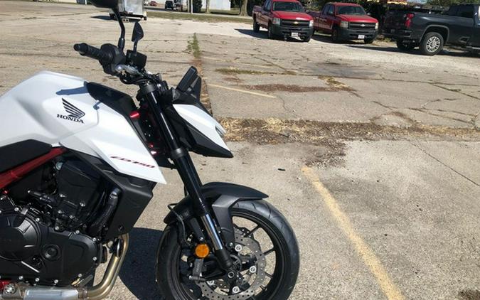 2025 Honda CB750 Hornet