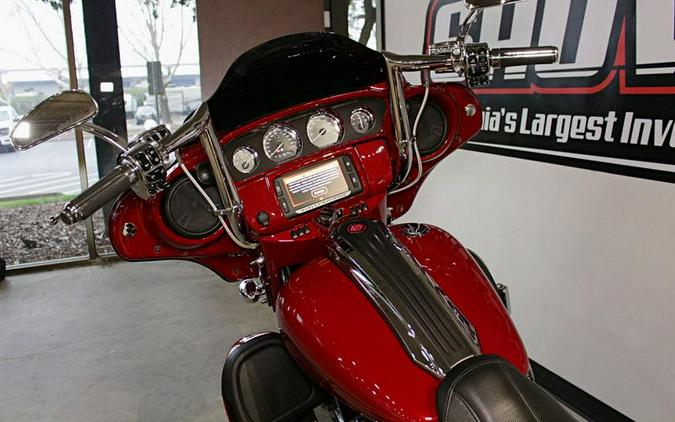 2016 Harley-Davidson® FLHXSE - CVO™ Street Glide®