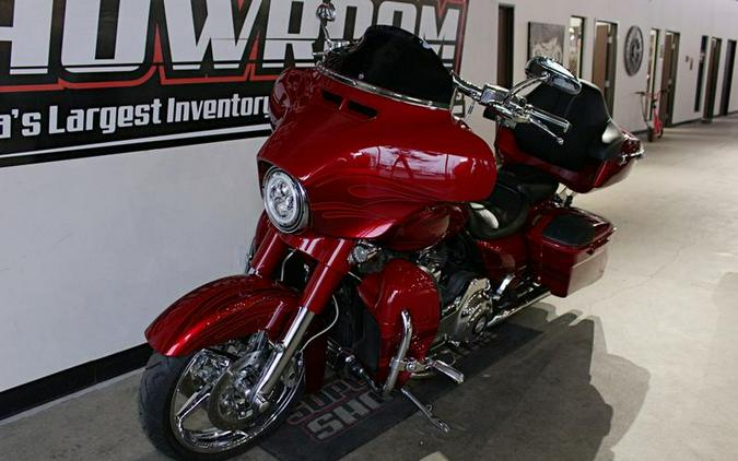 2016 Harley-Davidson® FLHXSE - CVO™ Street Glide®